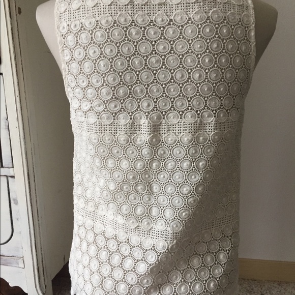 Lace top - Picture 2 of 4